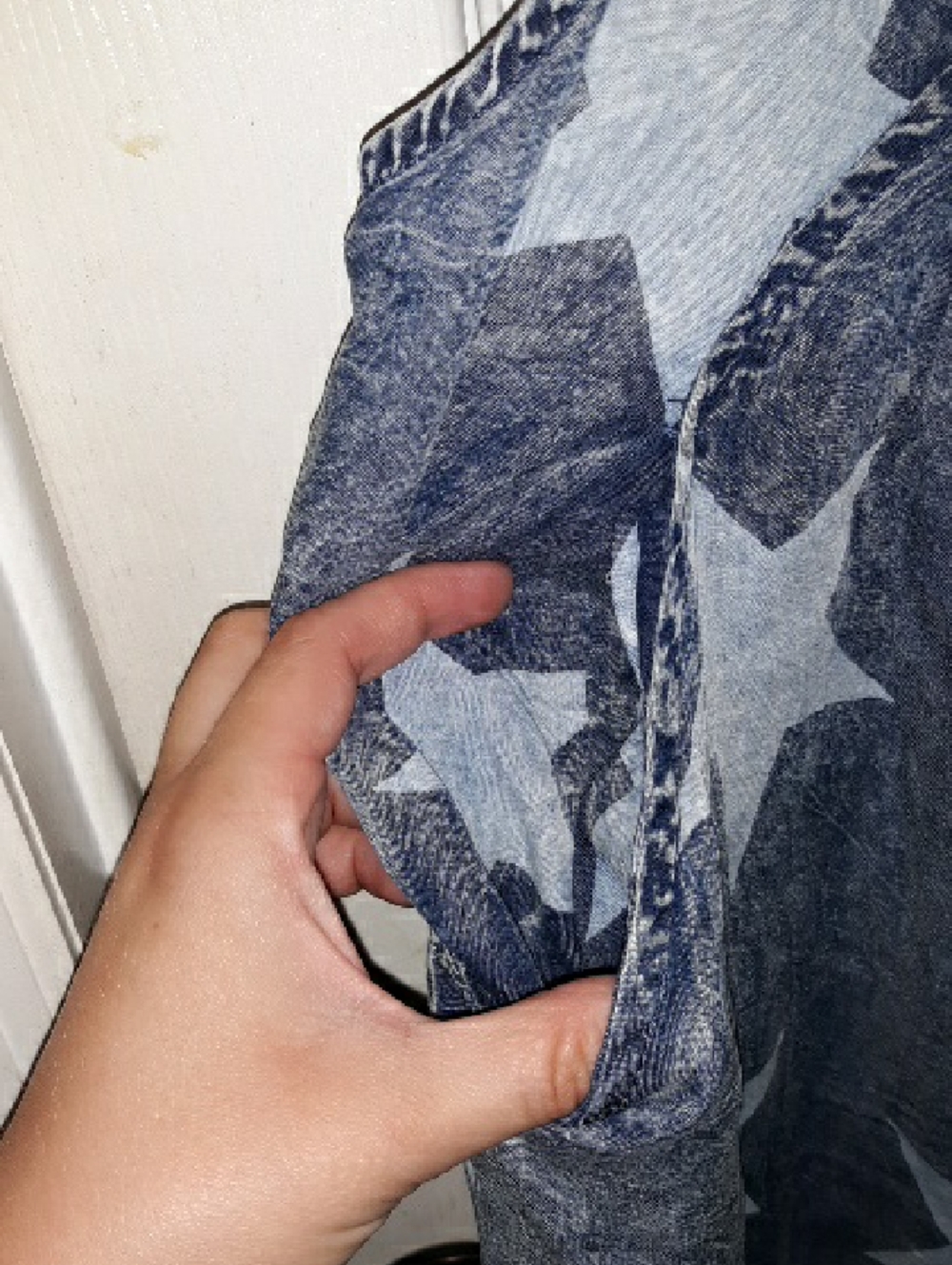 ee:some vintage lightweight  oversized mineral blue/white star pattern overall - Picture 7 of 15